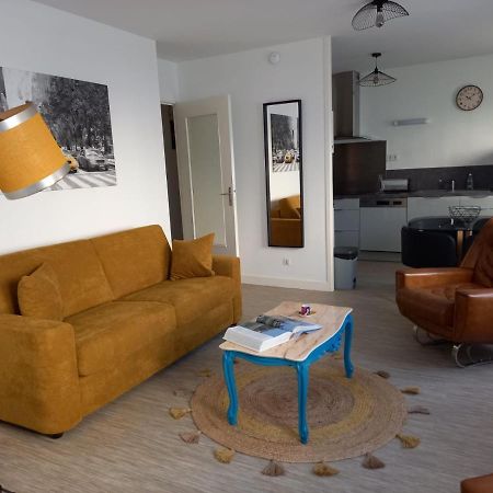 Appart Plein Centre, Balcon - 4 Personnes Sedan Kültér fotó